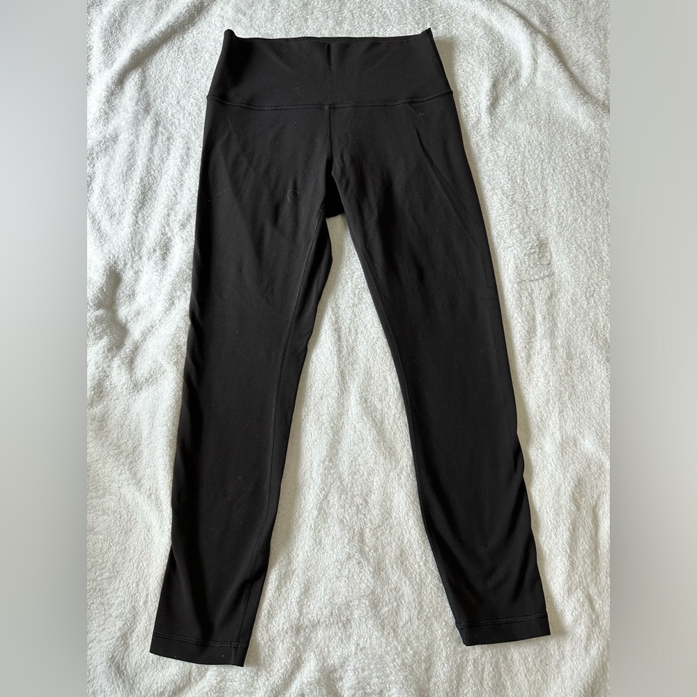Lululemon crops